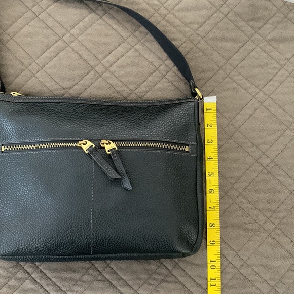 Fossil NWT Black Leather Crossbody/Shoulder Bag - Picture 16 of 16